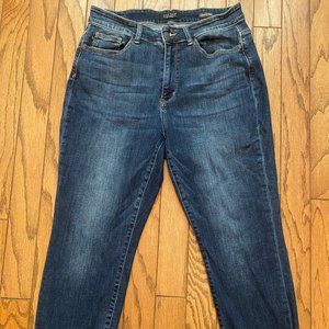Judy Blue Cropped Slim Dark Wash Jeans- Size 14W